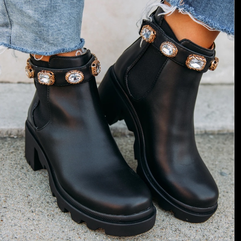 Steve Madden Amulet Ankle Boot